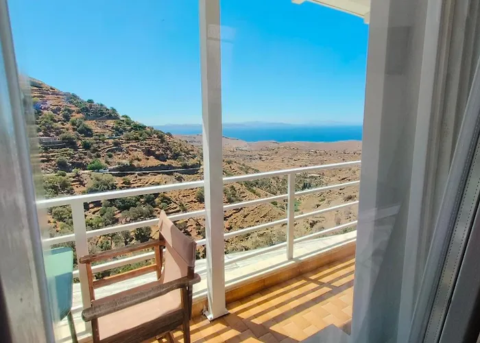Enjoy A Wondeful Sunset From A Traditional House-Aggelos