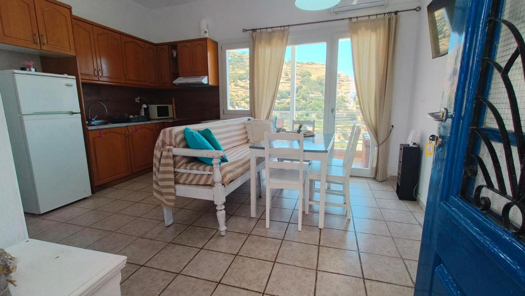 Appartement Enjoy A Wondeful Sunset From A Traditional House-aggelos